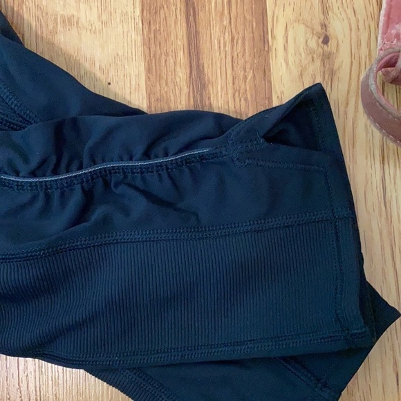 Lululemon / Ruched Calves Thigh Pocket Yoga Workout Leggings Navy Blue Size 2 - Picture 4 of 7